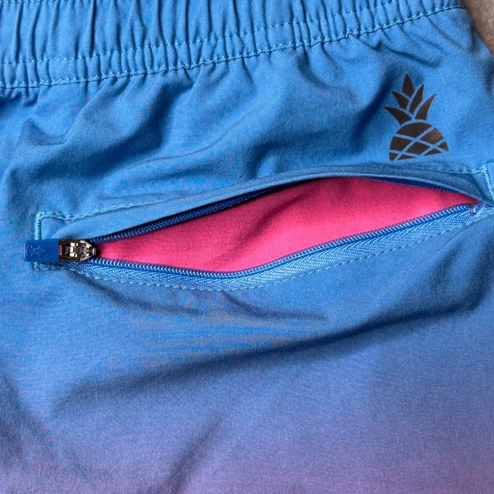 Chubbies Swim Trunks Mens Small‎ Blue Pink Ombre Flamingo Liner 7in Inseam